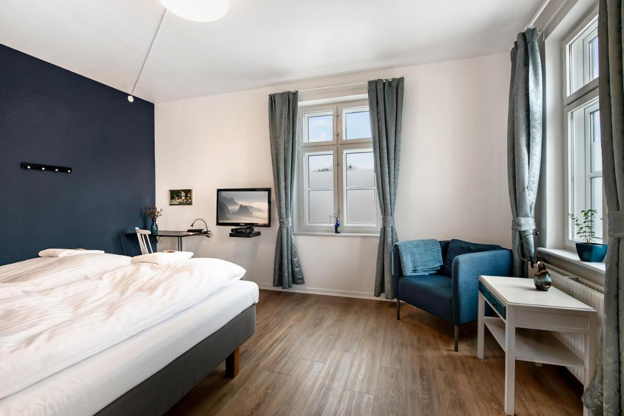 Double Room,1032372278:JPEG