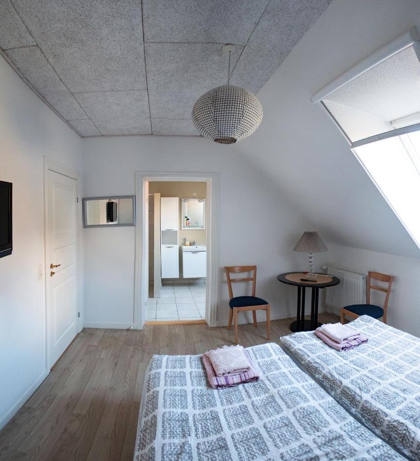 Dobbeltværelse med eget badeværelse – 1. sal