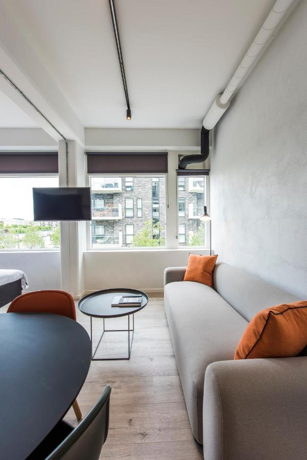 Studio Apartment,1448806783:JPEG