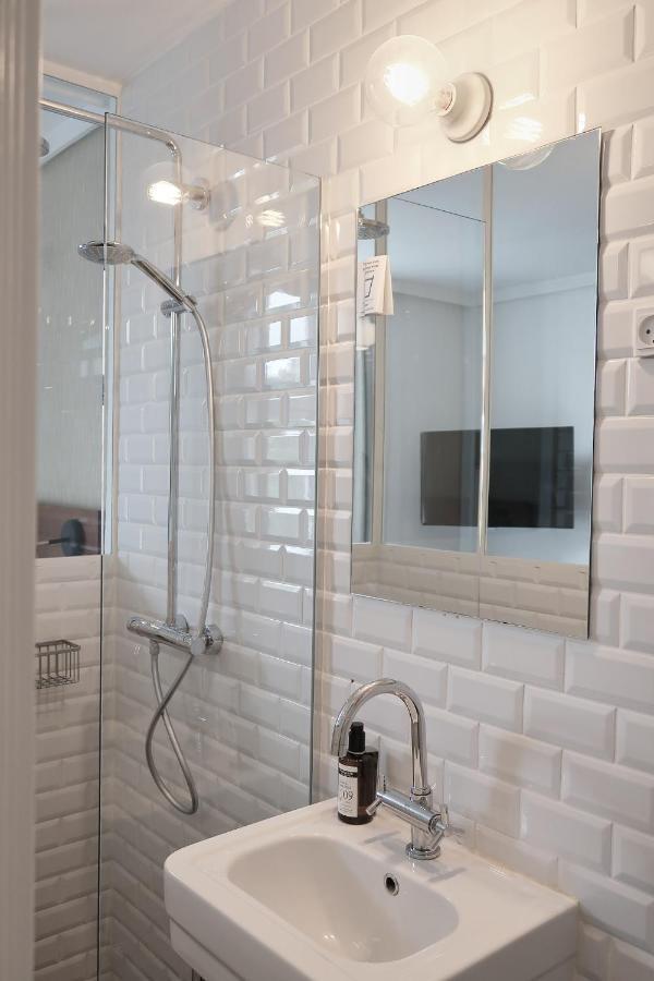 Superior Single Room,1366415159:JPEG