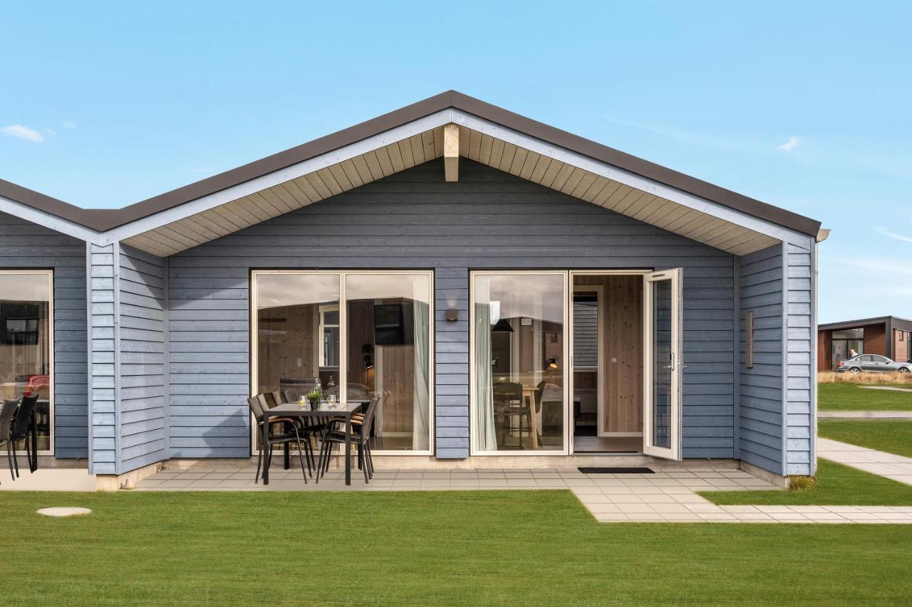 Two-Bedroom House,1338777404:JPEG