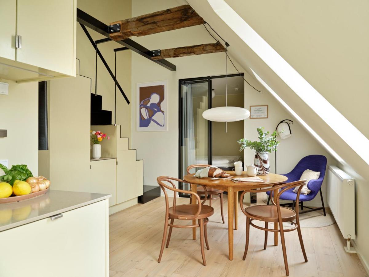 Split level Apartment Loft Bed Two Double Beds,1354028984:JPEG