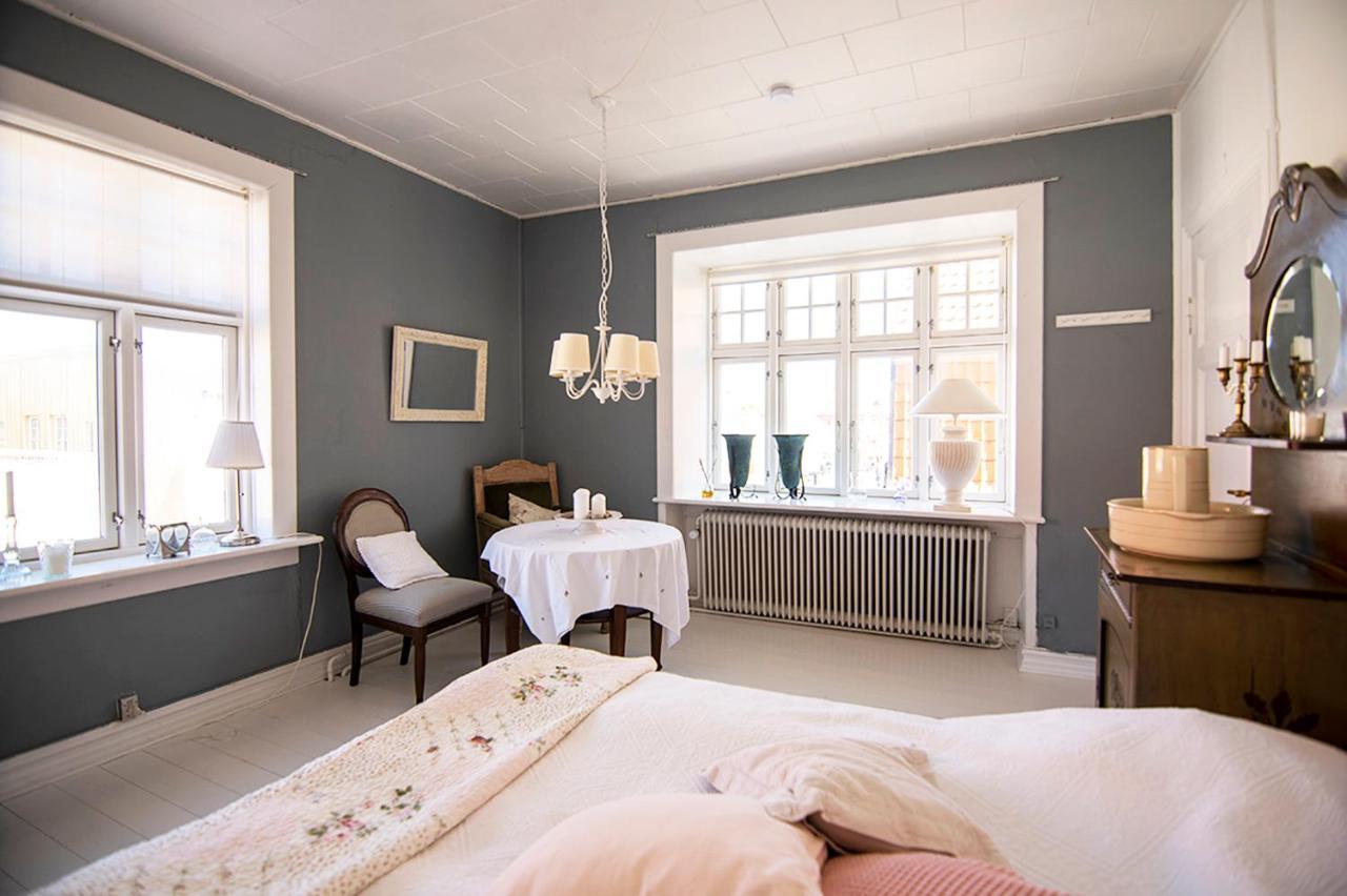 Dobbeltrom/Tomannsrom med felles bad