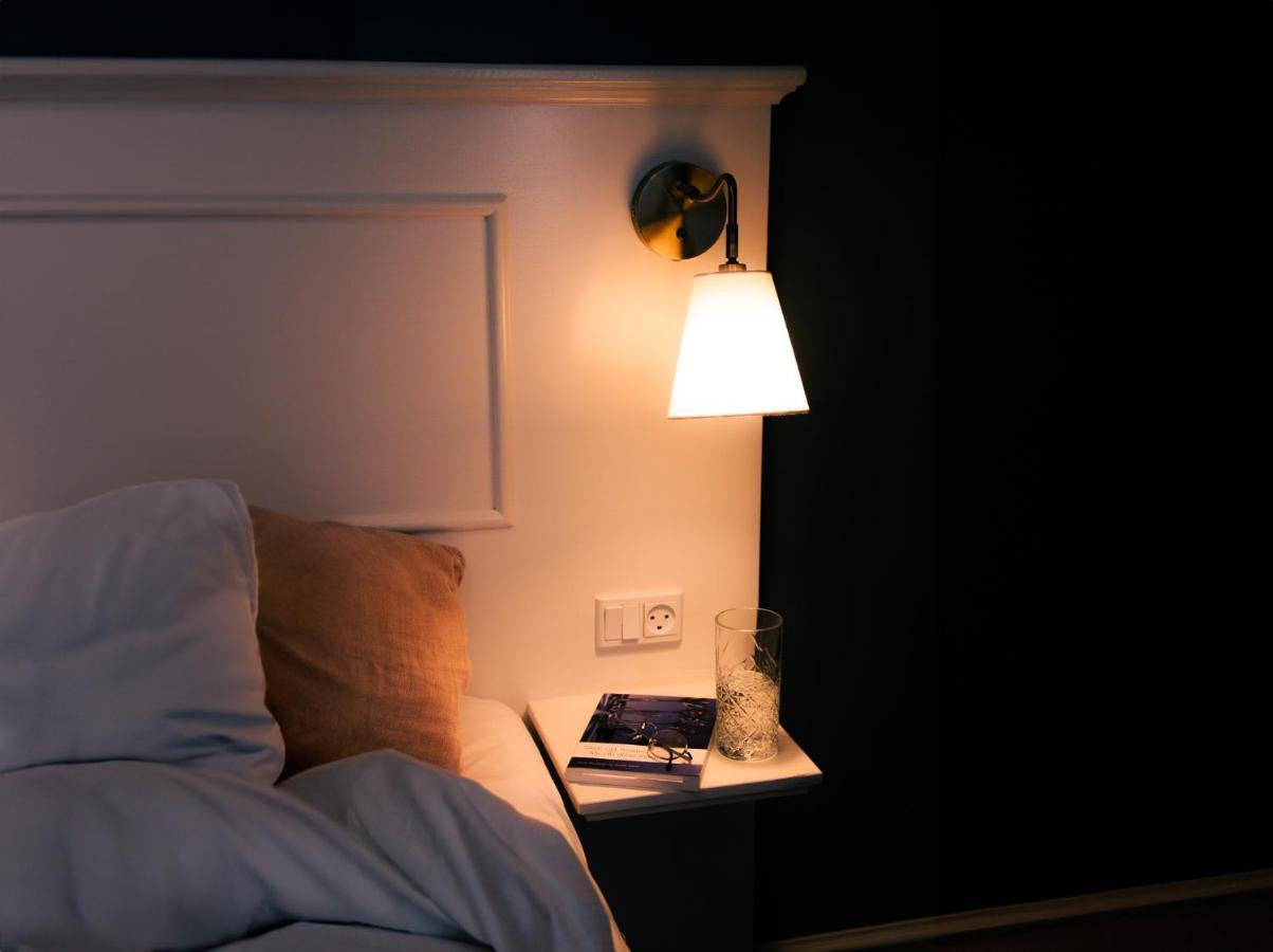 Superior King Room,1554563851:JPEG