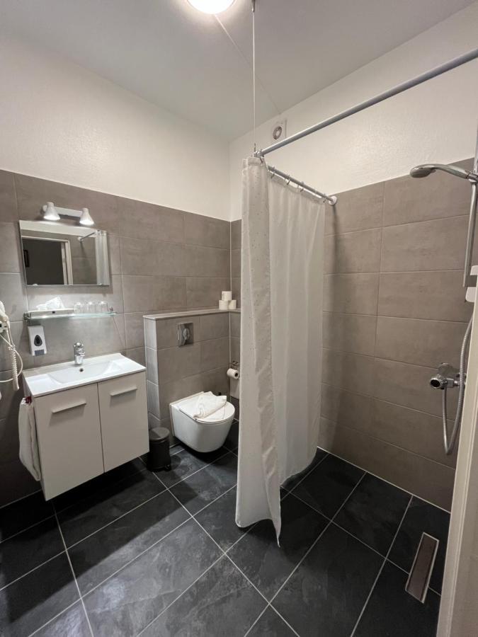 Quadruple Room,1500028720:JPEG