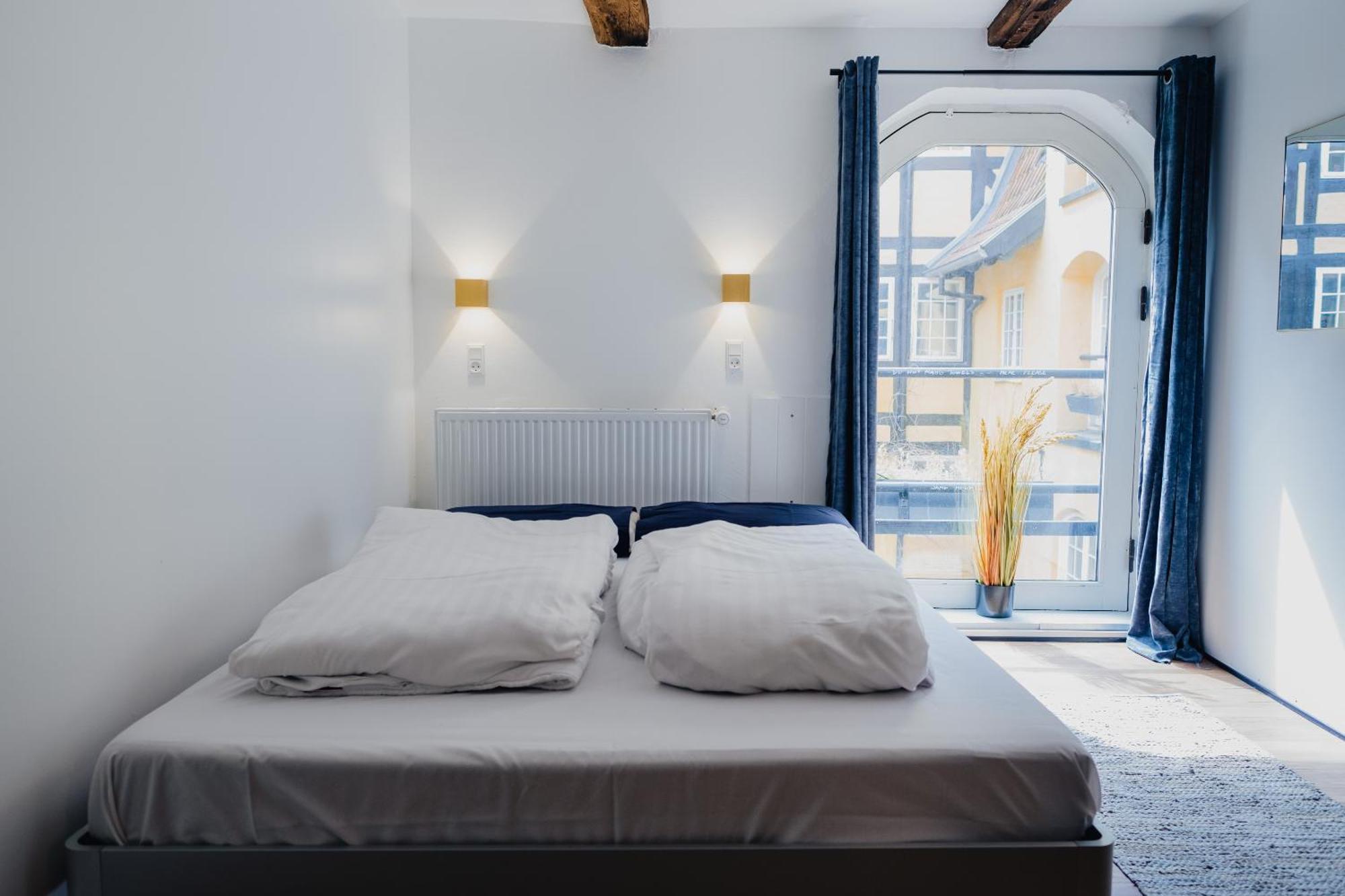 Double Room with Private Toilet,1539596914:JPEG