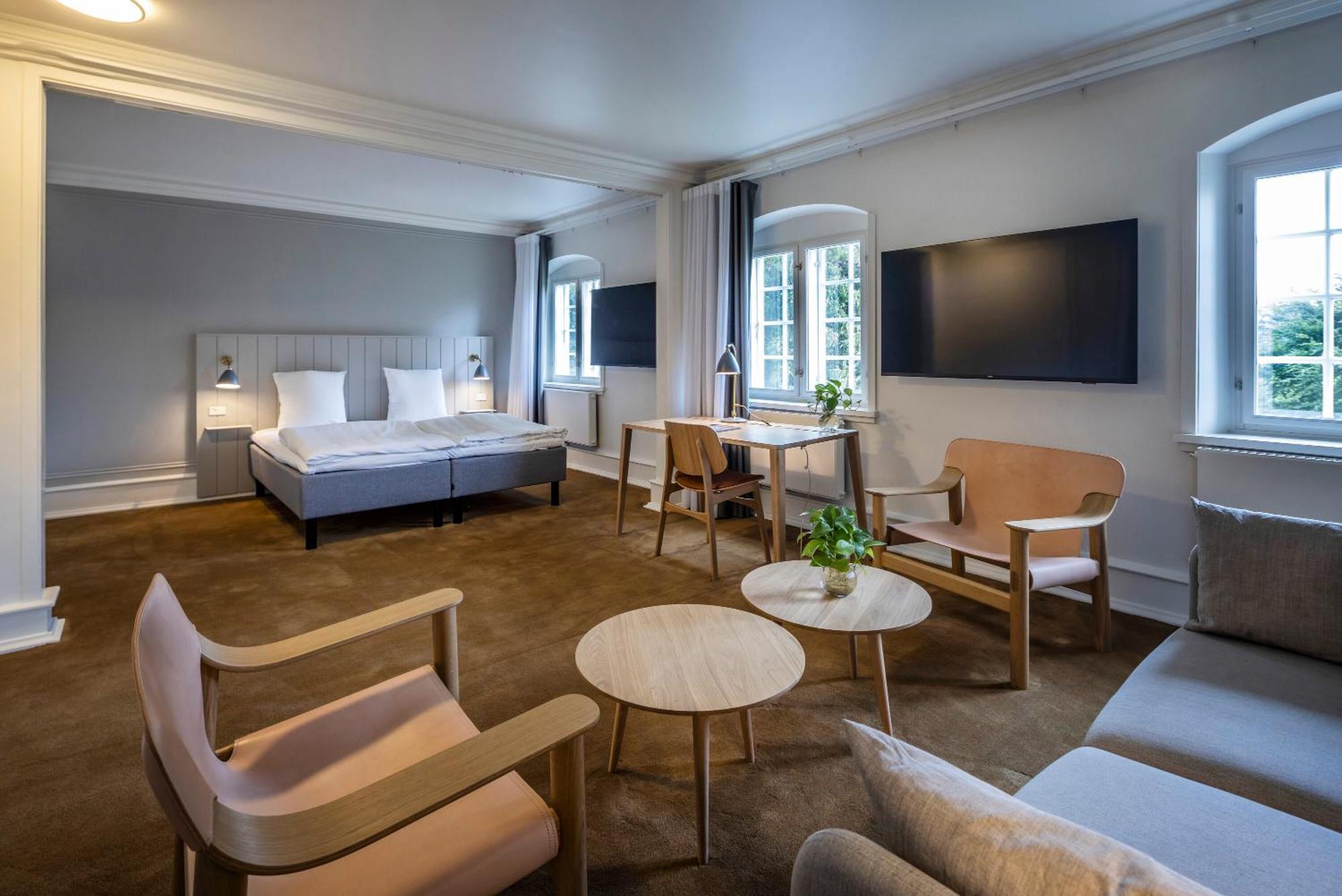 Junior Suite,1709747330:JPEG