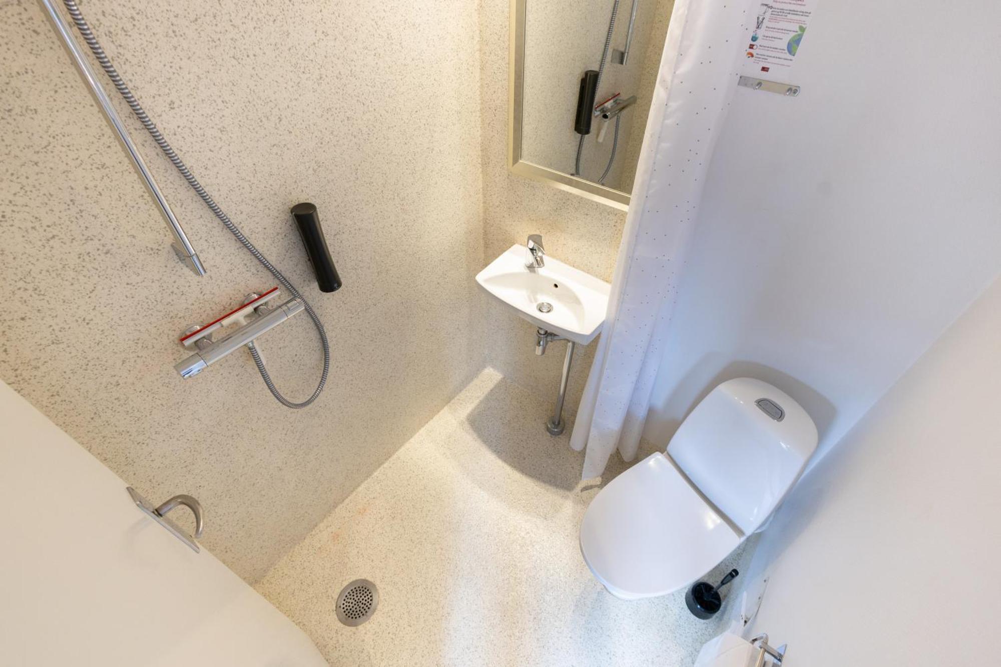 Small Twin Room