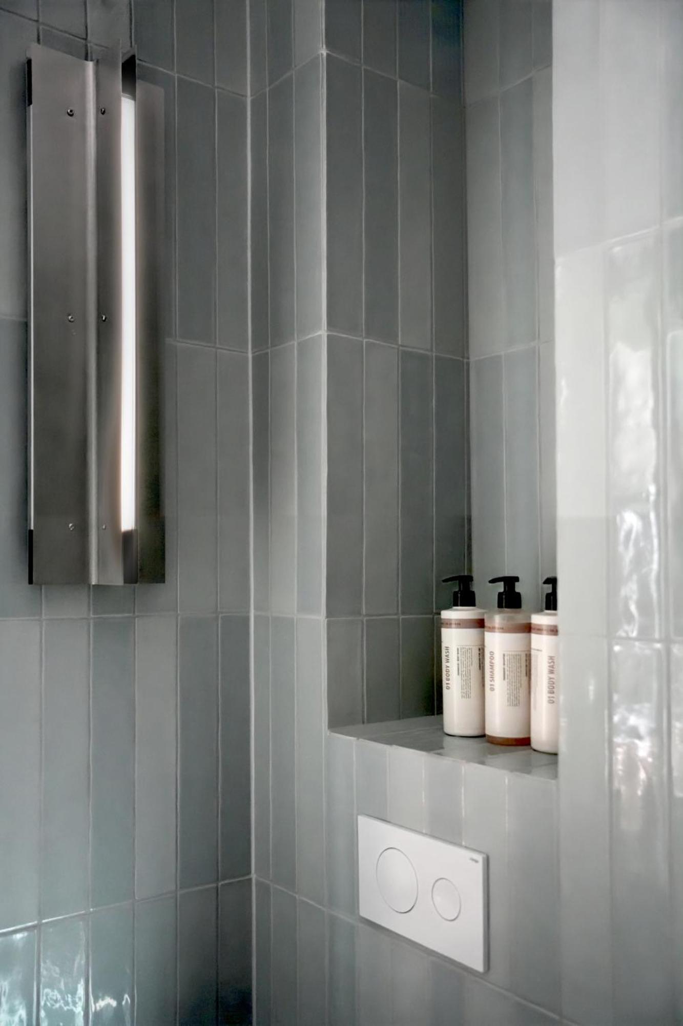 Small Double Room,1697814984:JPEG