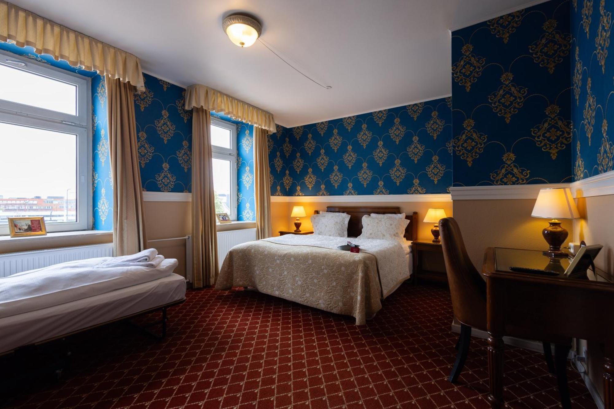 Double or Twin Room Extra Bed