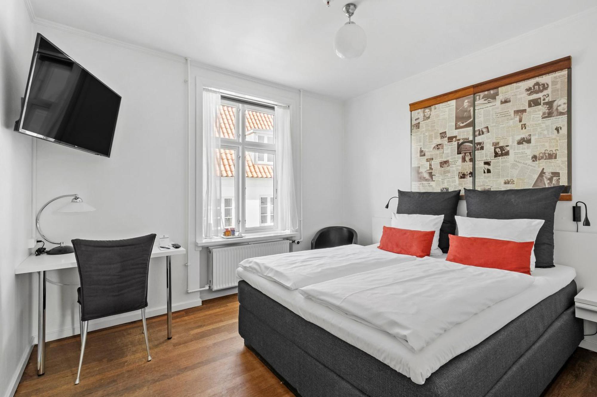 Zimmer mit Queensize-Bett