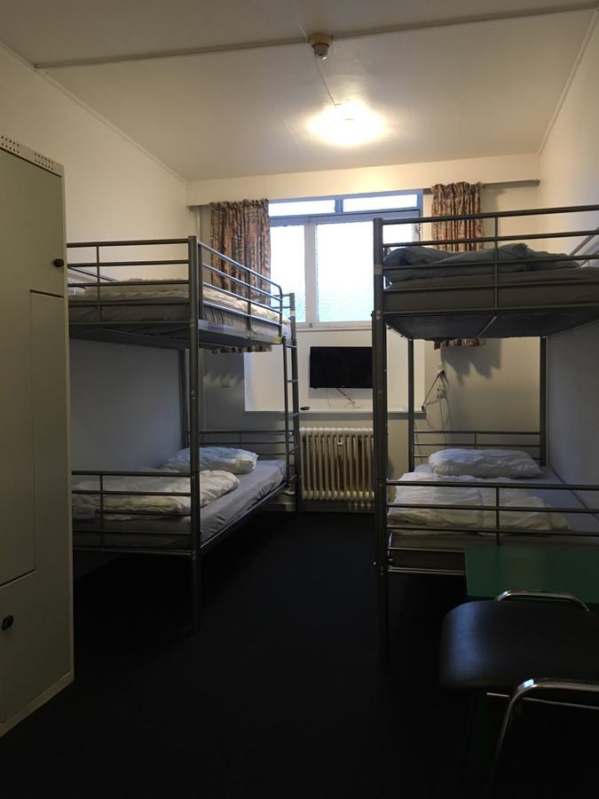 Bed in een Slaapzaal voor Mannen met 4 Bedden
