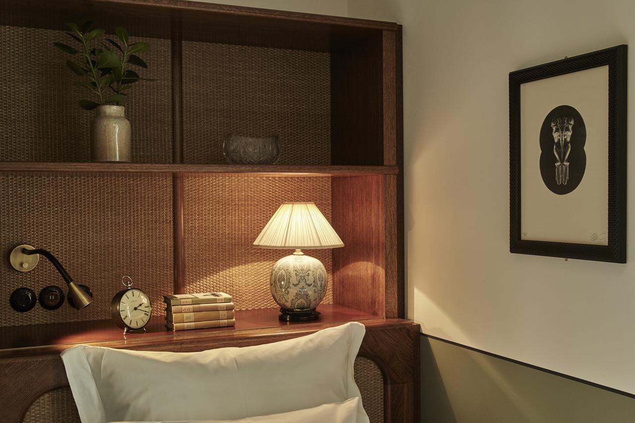 Single Room,908623423:JPEG