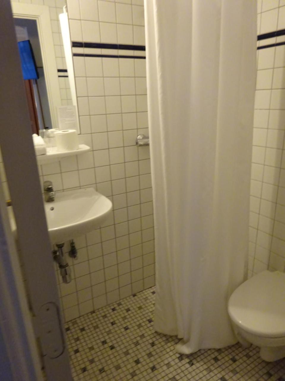 Camera Quadrupla con Bagno