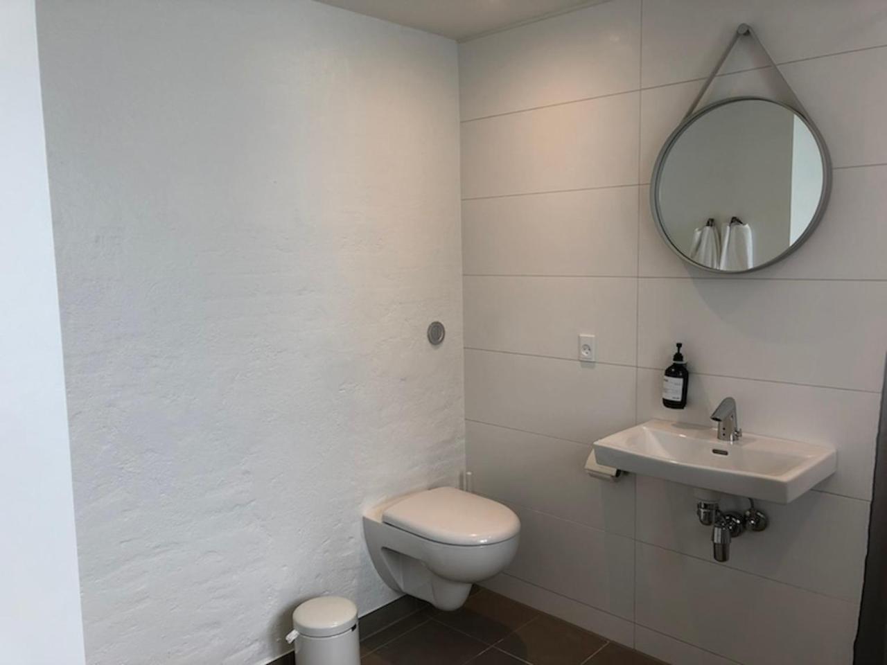 Twin Room,1226398973:JPEG