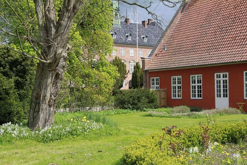 Vemmetofte Præstegård-1