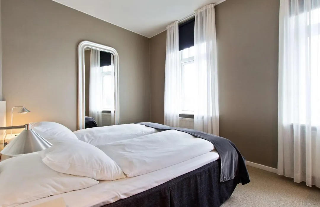 Hotel Kronjylland-1
