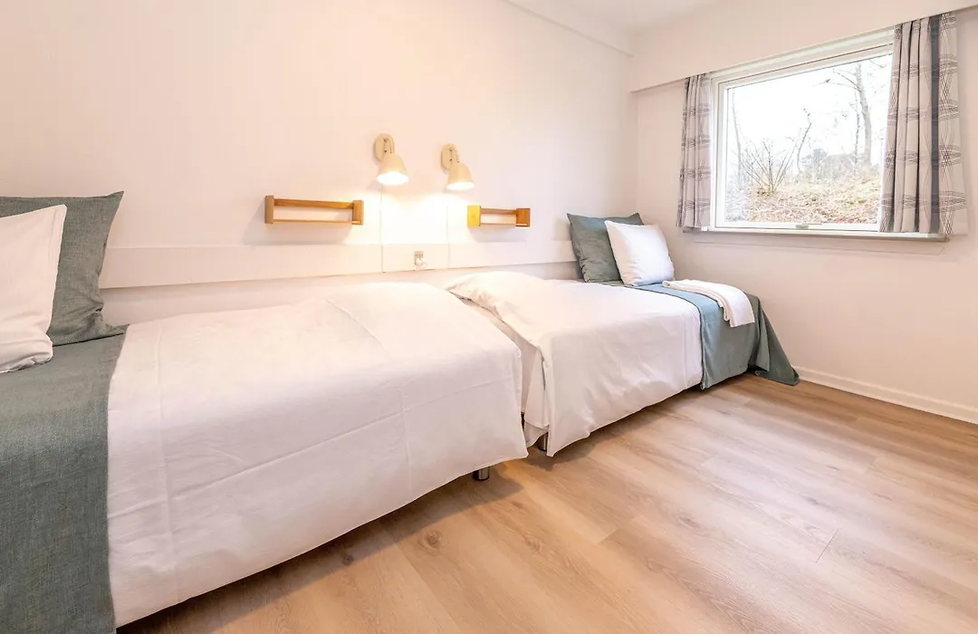 Strandhotel Balka Søbad-1
