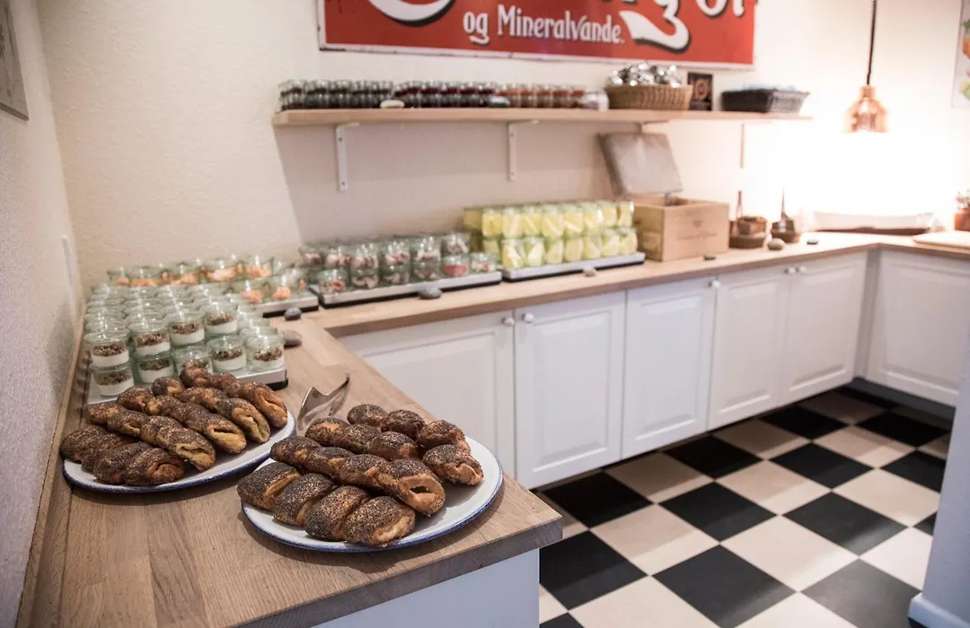 Rødvig Kro og Badehotel-1