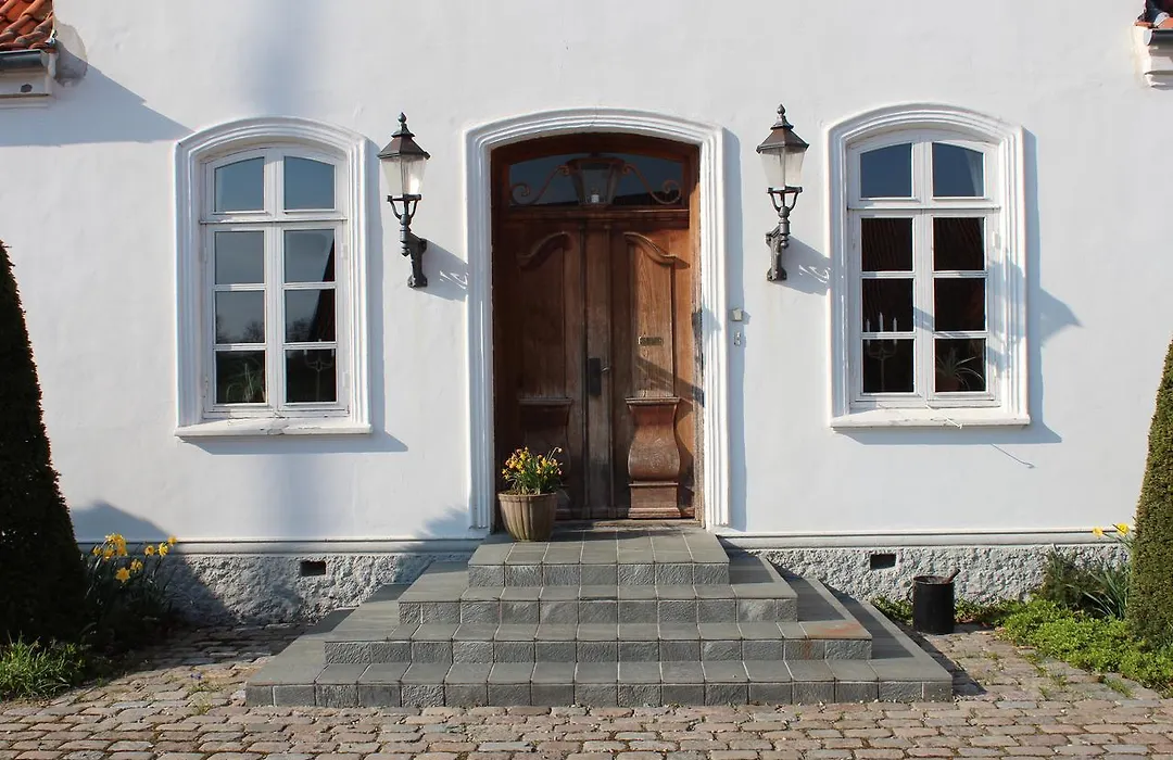 Louiselund Bed & Breakfast-1