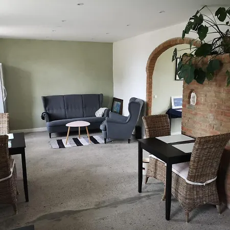 Safine B&B-2