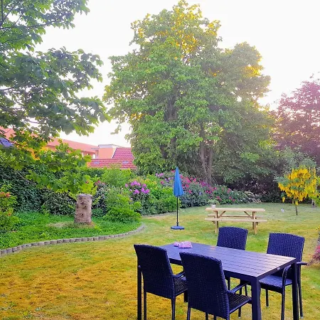 5 Minute Walk To Lego - 2 Bedrooms Loft Floor With Balcony-3