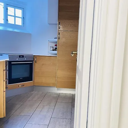 Aday - City Central Mansion - Privat Room-3