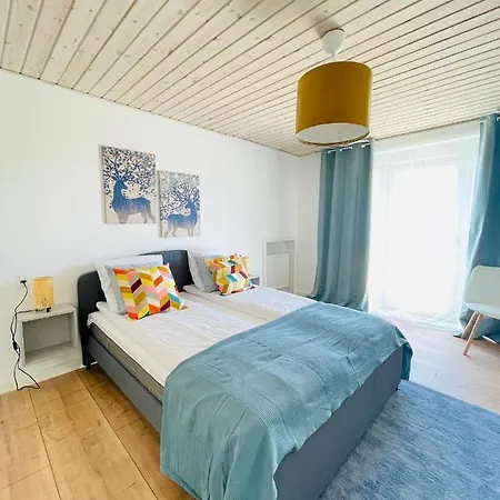 Aday - Frederikshavn City Center - Charming Double Room-3
