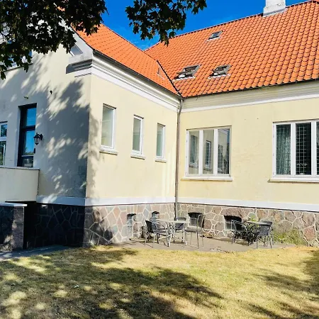 Aday - Frederikshavn City Center - Charming Double Room-2