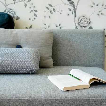 Cosy Room In Residential Part Of Copenhagen, With Free Street Parking And Shared Bathroom-3