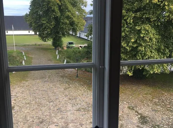 Lerbæk Hovedgaard Lejlighedshotel Frederikshavn