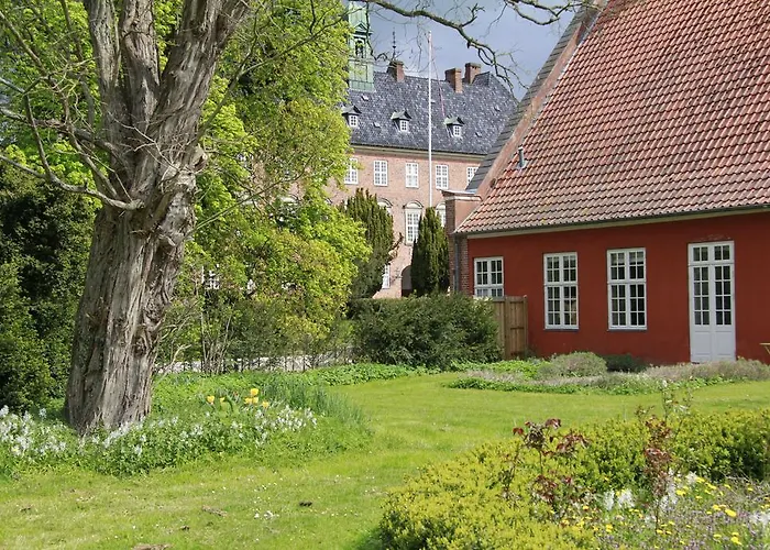 Vemmetofte Praestegard Faxe