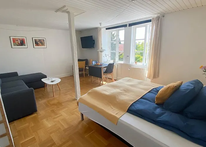 Holsteinshus B&B Odder