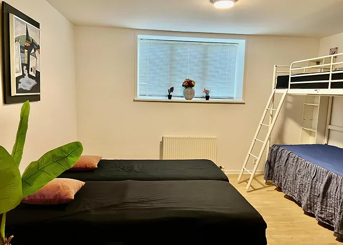 300 Meter Walk To Lego House - 80M2 Two Bedroom Apartment With Garden - Unit B Billund