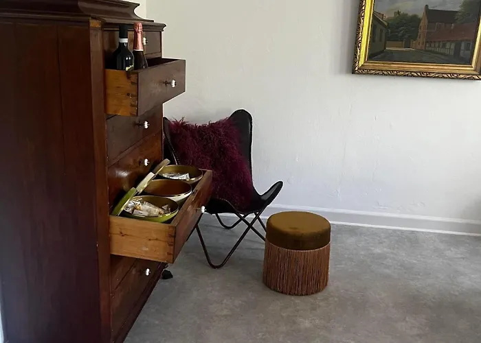 Rosenlund Gods - Kaelder B&B Sakskøbing