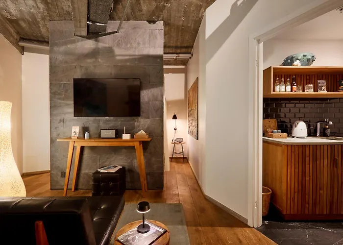 Copenhagen Self Catering Holidays near The Little Mermaid