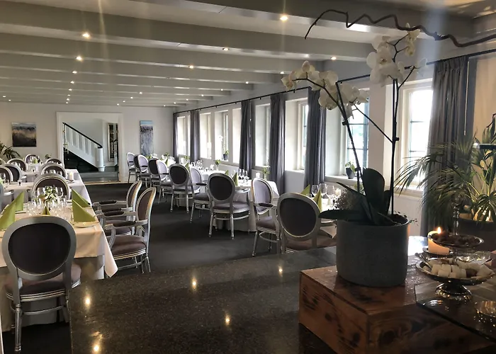Munkebo Hotels